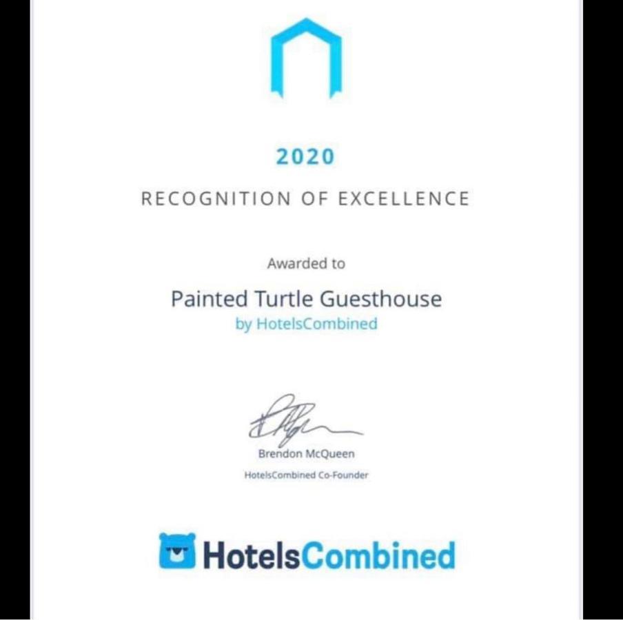 Painted Turtle Guesthouse Нанаймо Экстерьер фото